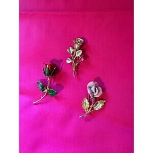Vintage Gold Rose Brooch & Lapel Set of Three